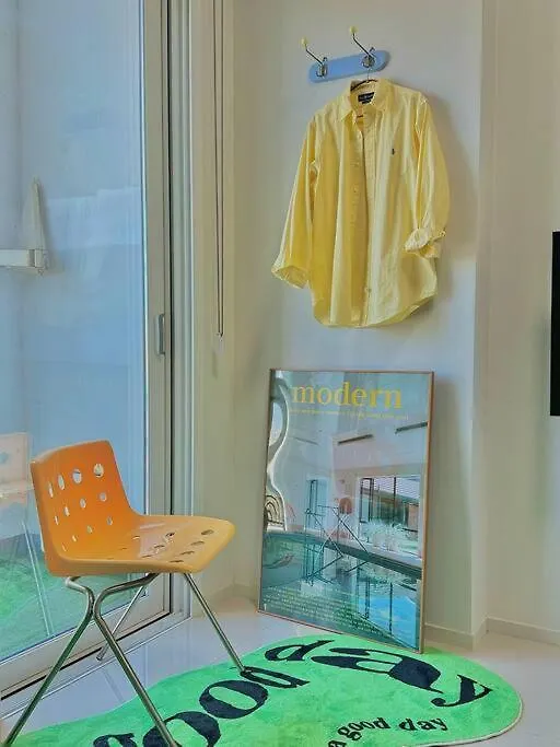 Grape #9 봄 그리고 소풍 / 바다가 보이는 공원 앞 숙소 Apartment Incheon Korsel